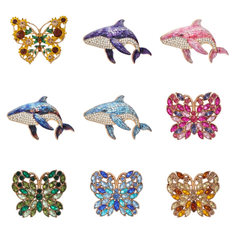 Embroidery Whale - Broches de esmalte natural, com design
