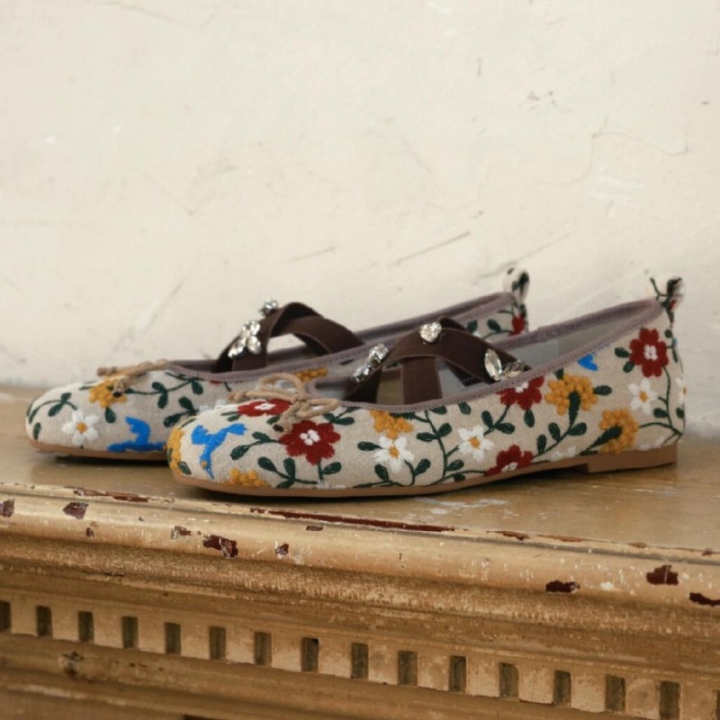 Bordado flor ballet apartament - Embroidery Flat Shoes avaliação e preço