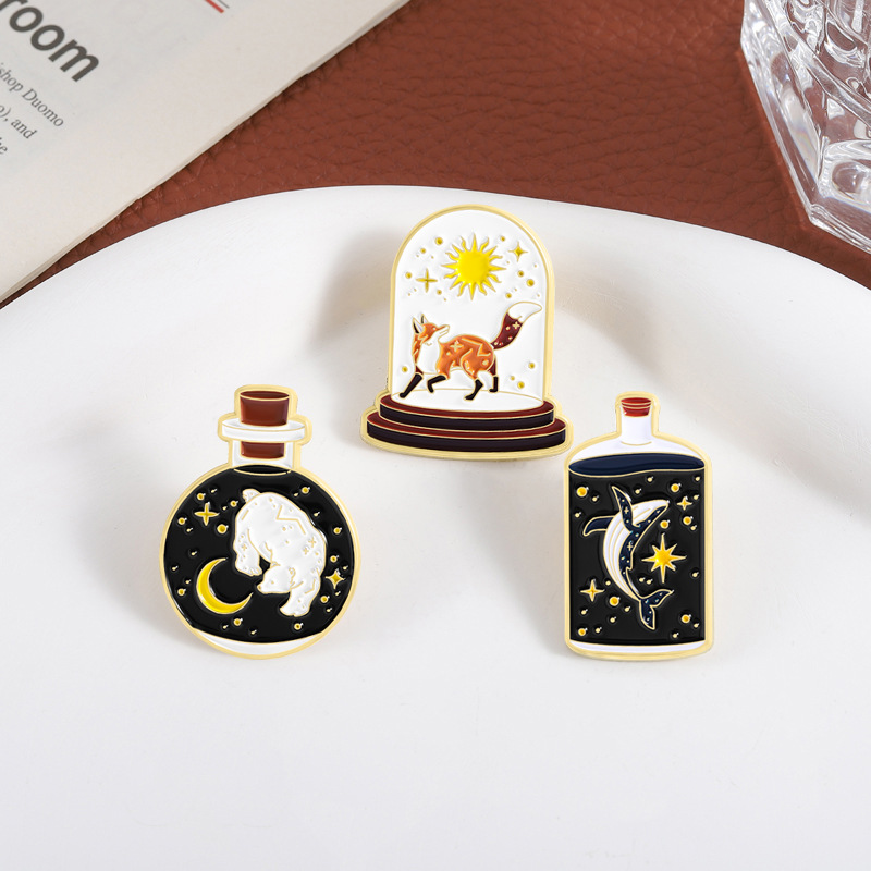 Pins de Esmalte de Animais da  - Embroidery Whale avaliação e preço