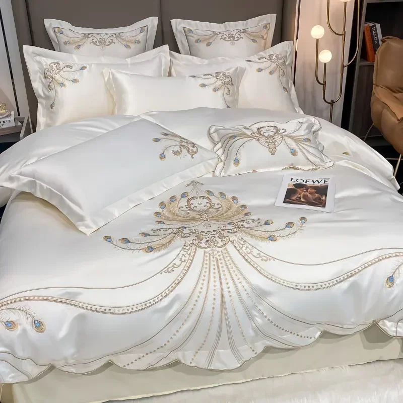 Luxo Ouro Pena Bordado Bedding - Embroidery Quilt Cover avaliação e preço