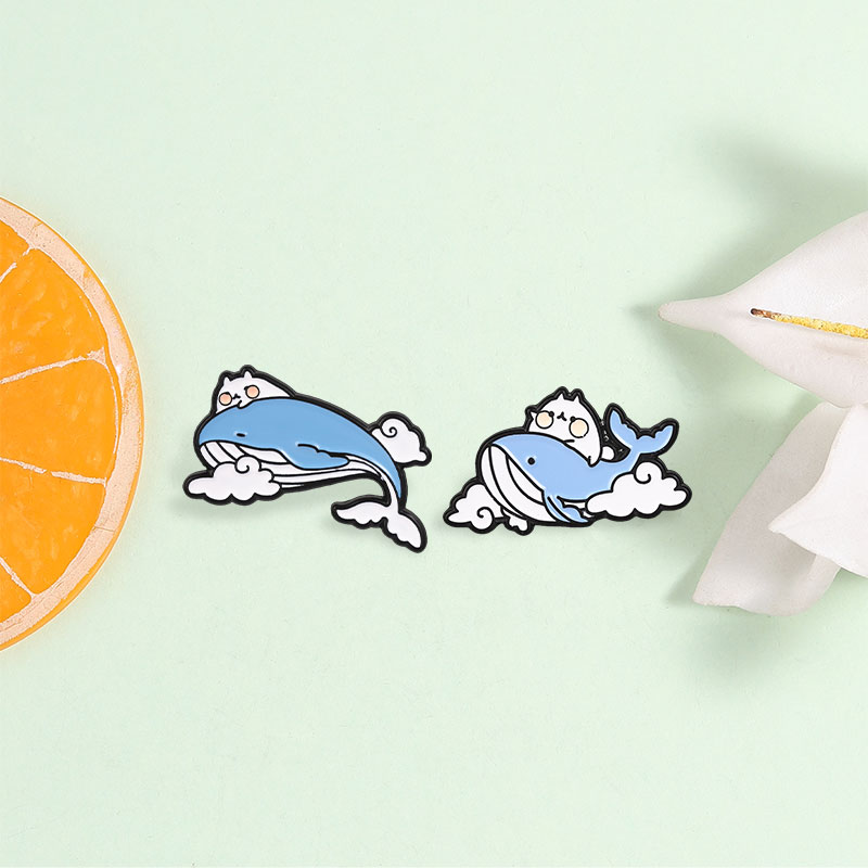 Pins de Esmalte e Broches de A - Embroidery Whale avaliação e preço