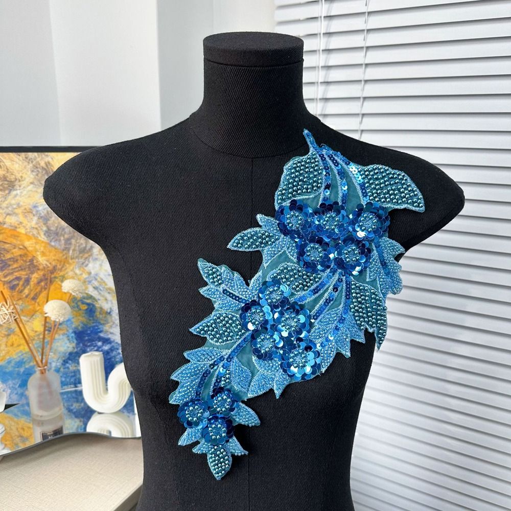 Apliques de Flores em Lantejou - Embroidery Patches avaliação e preço