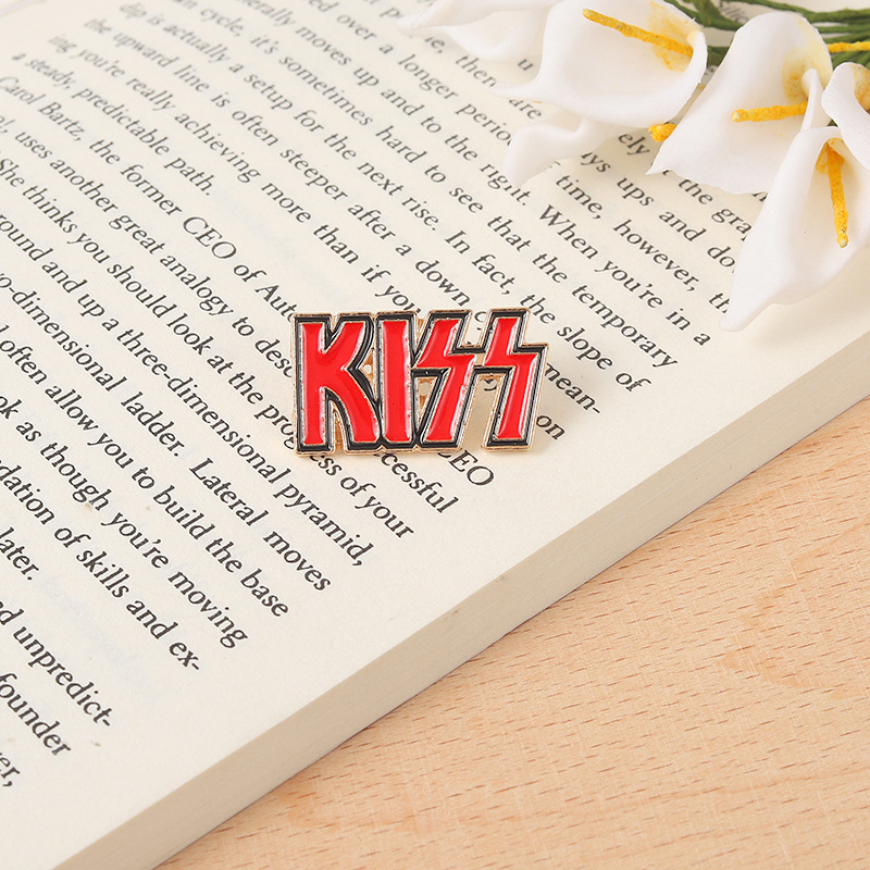 KISS banda pino letras em ingl - Embroidery Initials avaliação e preço