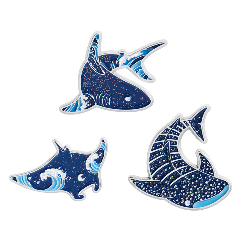 Pins de Esmalte Criativos de C - Embroidery Whale avaliação e preço