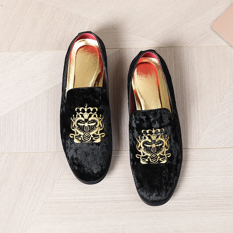 Sapatos masculinos casuais de  - Embroidery On Leather avaliação e preço
