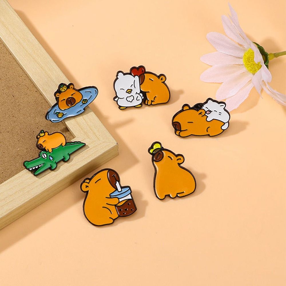 Broche capivara dos desenhos a - Embroidery Whale avaliação e preço